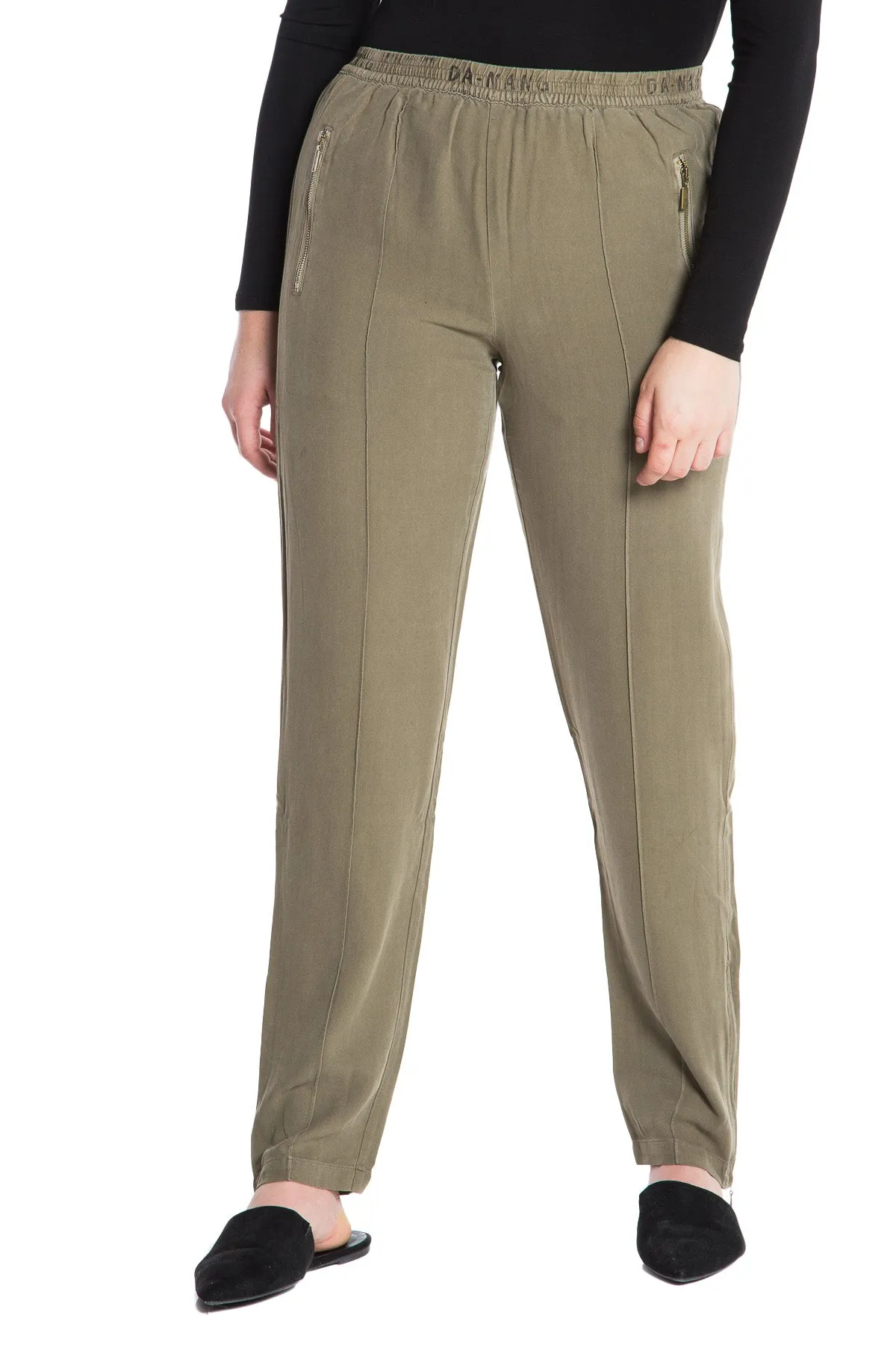 100% Silk relaxed pants in Olive