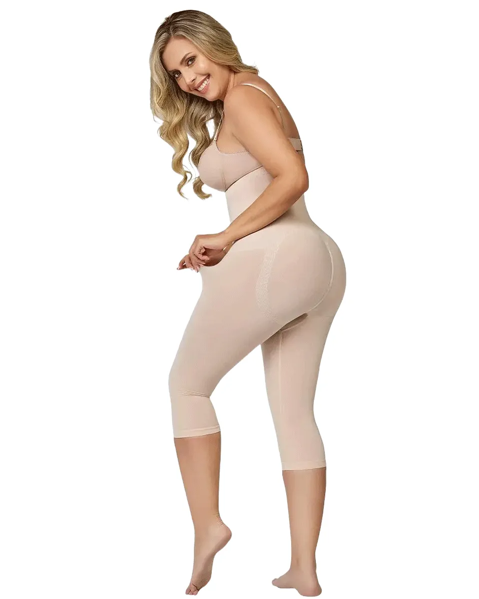 Final Sale Clearance Curveez Comfort Evolution Capri Leggings