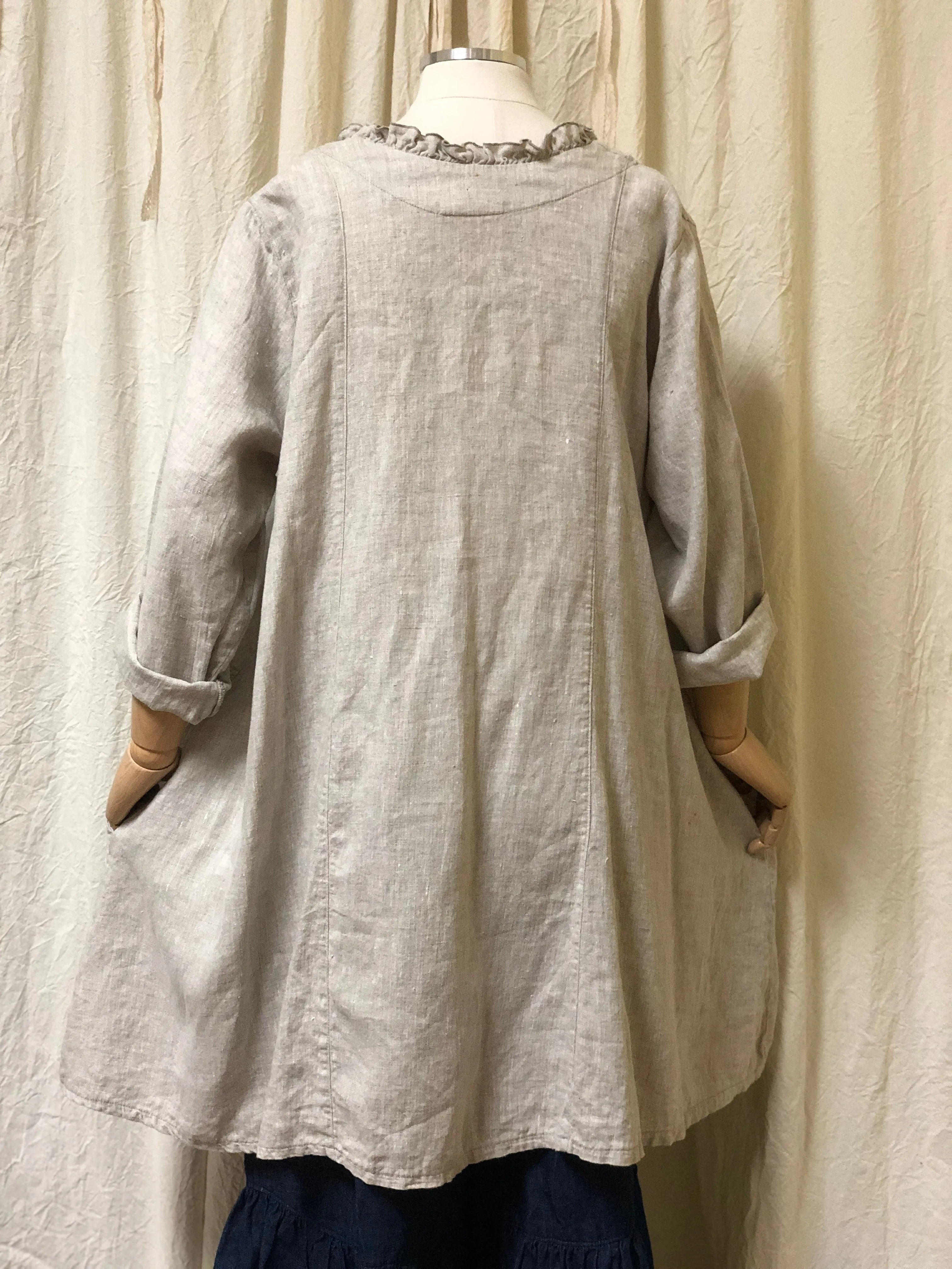 Phoebe Top Linen