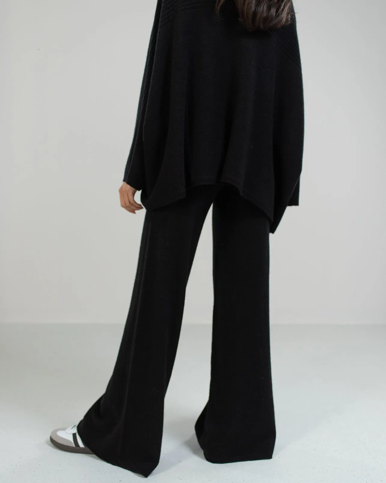 Relaxed Pants | Black