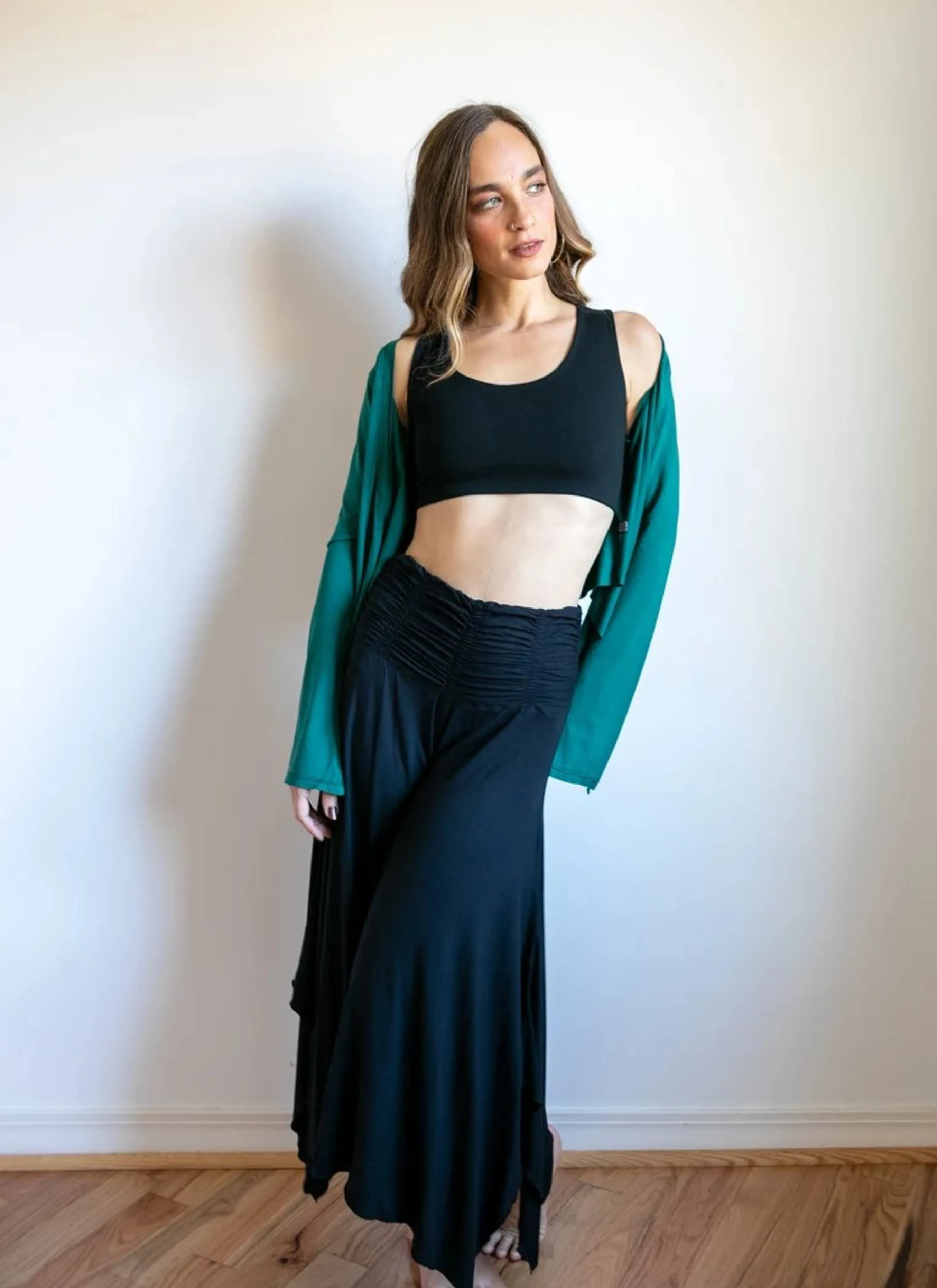 Shakti Ruched Waistband Gaucho Pants in Black