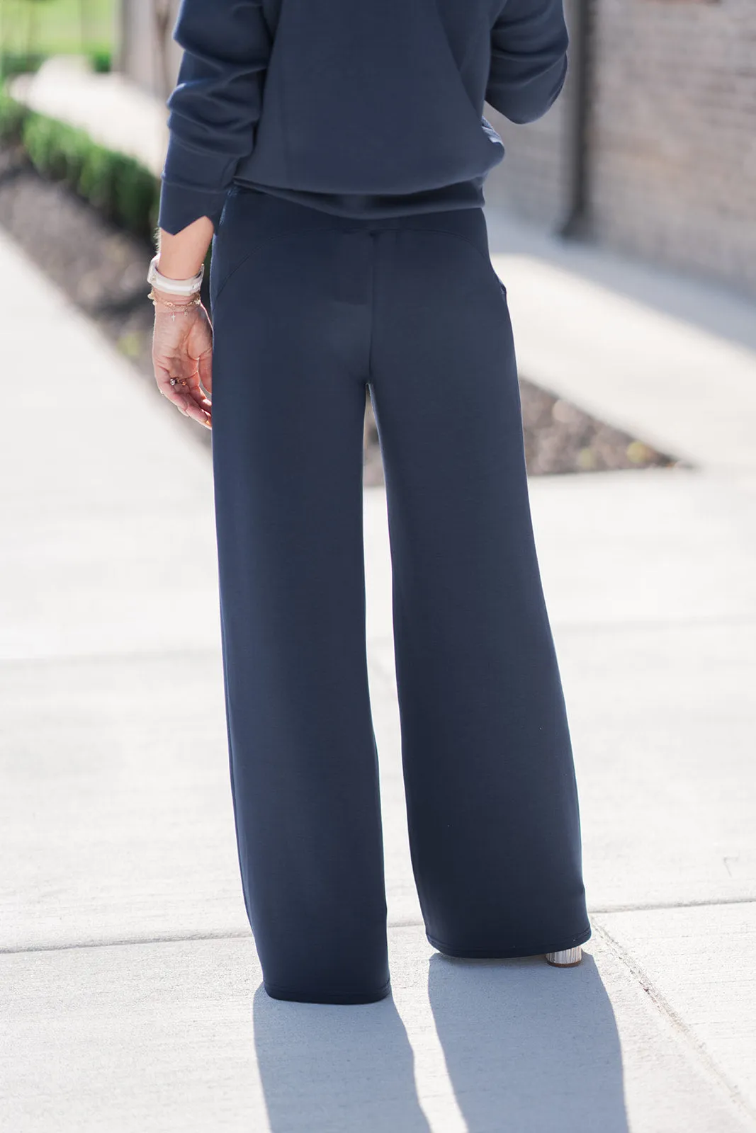 SPANX Air Essentials Wide Leg Pants