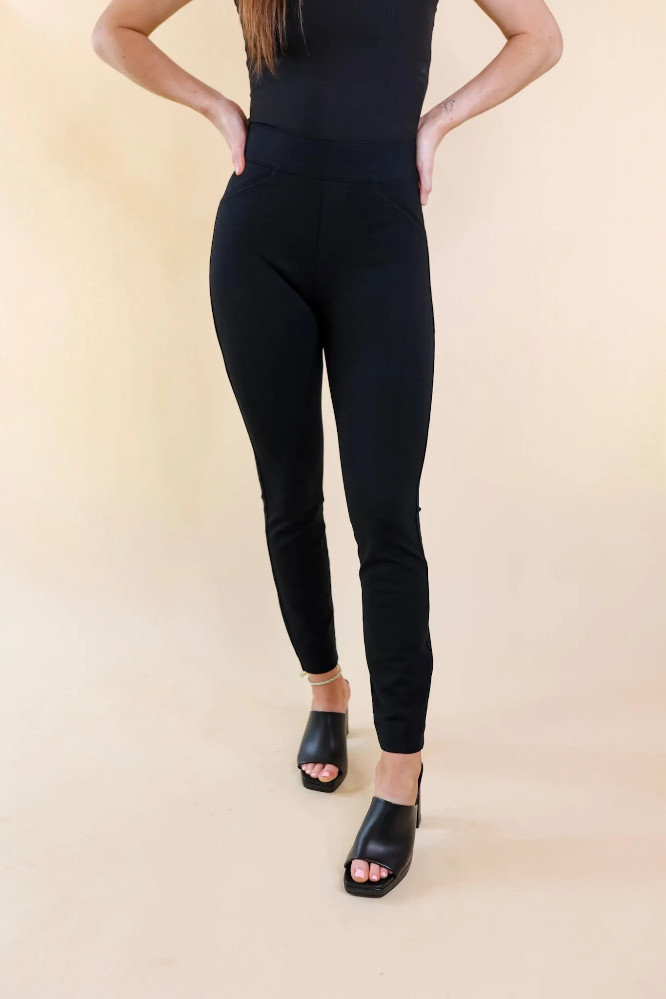 SPANX | The Perfect Pant Ankle Backseam Skinny in Black