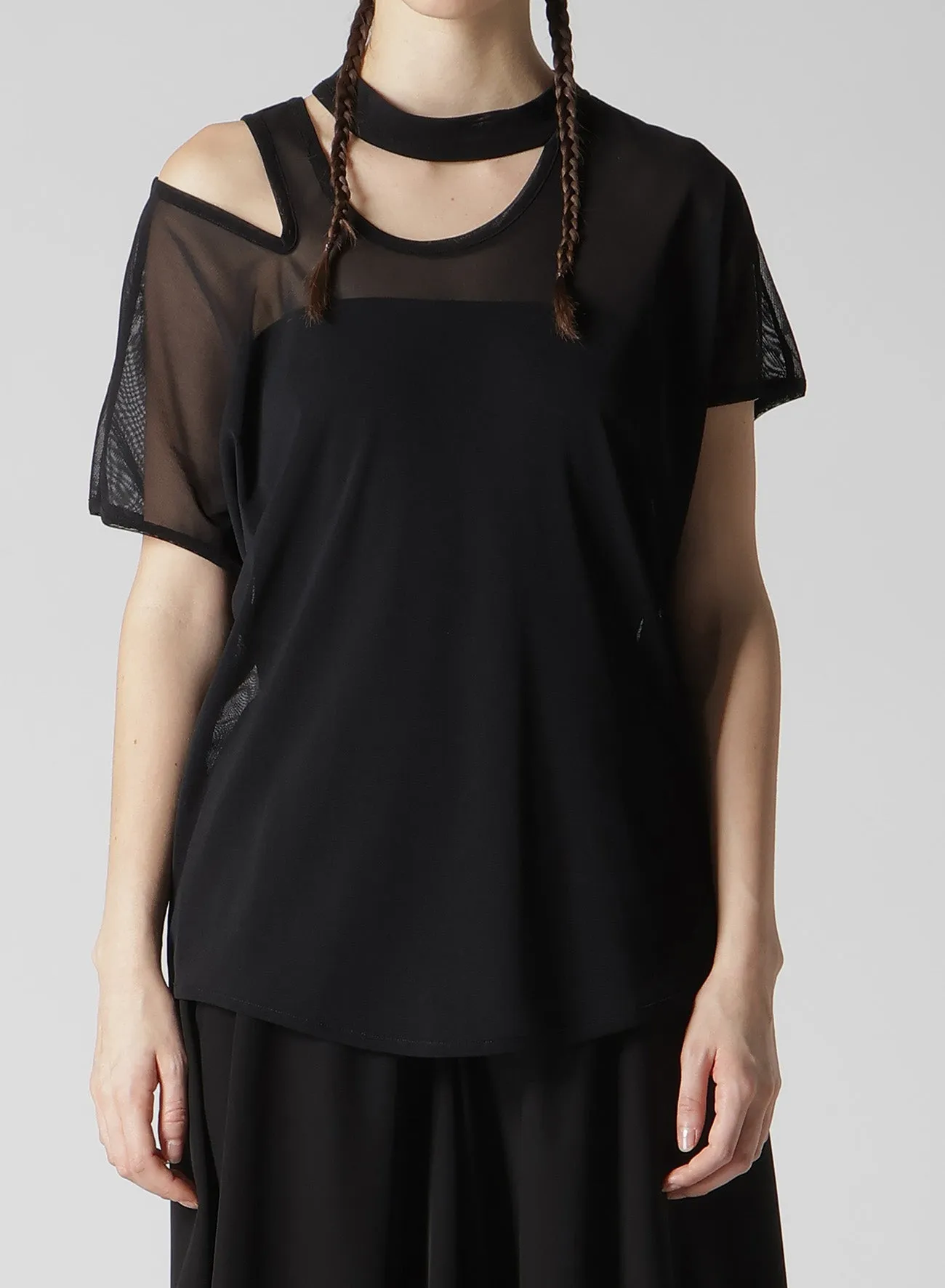 TULLE SLIT FRENCH SLEEVE T-SHIRT